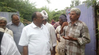 गुजरात प्रदेश में बनासकांठा जिला के पुरग्रस्त ईलाको की मुलाकात-2015 