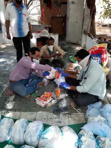 BNJD DISTRIBUTION OF FOOD SUPPLIES/ESSENTIALS TO PEOPLE DURING COVID LOCKDOWN